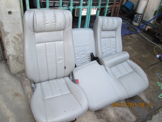 ขายเบาะรถตู้ไอ้โม้งคู่หน้า