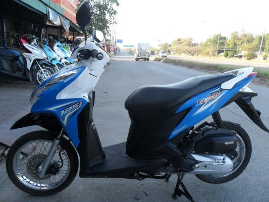 ฮอนด้าคลิก 125i ปี55 เครื่องเงียบเดิมๆสภาพดีพร้อมใช้คู่มือครบ ฮอนด้าคลิก 125i ปี55 เครื่องเงียบเดิมๆสภาพดีพร้อมใช้คู่มือครบ