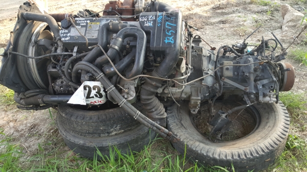 เครื่อง 6HK1 Terbo- inter240แรง พร้อมเกียร์ เก่านอกไม่เคยใช้งานในไทย