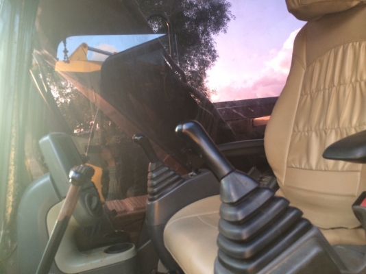 รถขุดCAT315D...13000กว่าชั่วโมง รถสวยมาก สภาพดี เอวแน่น รถแน่น เช็คศูนย์ตลอด..เล่มพร้อม