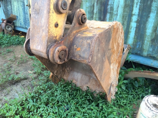 รถขุดCAT315D...13000กว่าชั่วโมง รถสวยมาก สภาพดี เอวแน่น รถแน่น เช็คศูนย์ตลอด..เล่มพร้อม