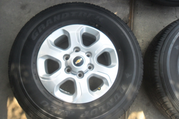 ล้อแม็ก16นิ้ว6รู เชฟ พร้อมยาง สวยๆ 4 ล้อ ราคา 6900 บาท