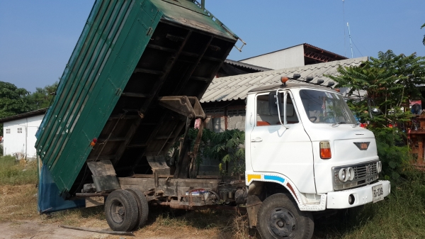 รถหกล้อดั้ม KM 310 เครื่อง 6 สูบ ดั้มยิงหน้า รุ่นใหม่ ยางใหม่ 6 เส้น เล่มเอกสาร รถหกล้อดั้ม KM 310 เครื่อง 6 สูบ ดั้มยิงหน้า รุ่นใหม่ ยางใหม่ 6 เส้น เล่มเอกสาร