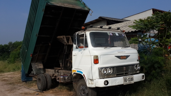 รถหกล้อดั้ม KM 310 เครื่อง 6 สูบ ดั้มยิงหน้า รุ่นใหม่ ยางใหม่ 6 เส้น เล่มเอกสาร รถหกล้อดั้ม KM 310 เครื่อง 6 สูบ ดั้มยิงหน้า รุ่นใหม่ ยางใหม่ 6 เส้น เล่มเอกสาร