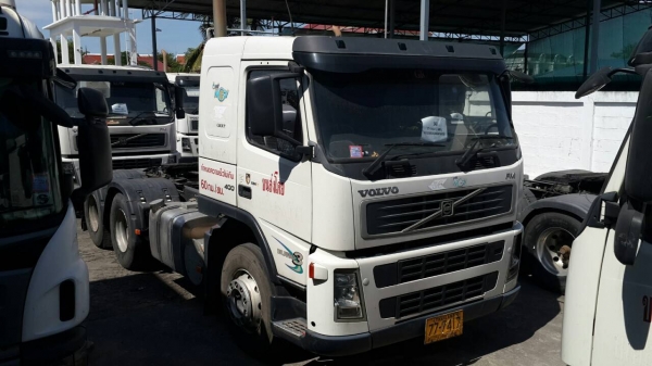 VOLVO 400 แรง ปี 52.  (ดาวน์ 250,000.-)