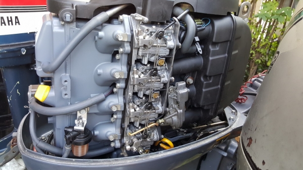 ขายเครื่องเรือ YAMAHA 50 Four