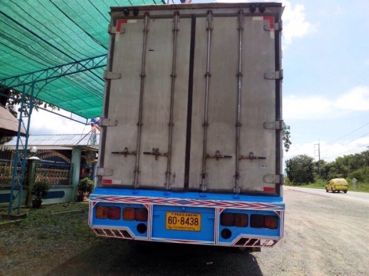 ขายๆ 655,000บ หกล้อ ฮีโน่ ไฮ้เท็ค TE195ปี48 บรรทุกตู้แห้ง10บาน ยาว7.20ม สภาพพร้อมใช้สวยบางเดิม ทะเบียนพร้อมโอน ขายๆ 655,000บ หกล้อ ฮีโน่ ไฮ้เท็ค TE195ปี48 บรรทุกตู้แห้ง10บาน ยาว7.20ม สภาพพร้อมใช้สวยบางเดิม ทะเบียนพร้อมโอน