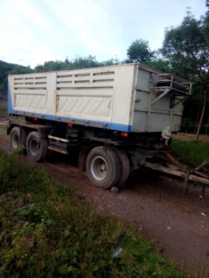 ขายหางพ่วงดัมพ์สามมิตร 3 เพลายัดยังไม่ลงเล่ม ปี 2543 ราคา 350000