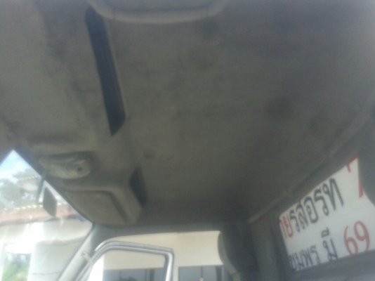 รถบรรทุก 6 ล้อ พื้นเรียบ  MITSUBISHI CANTER 115 แรงม้า  ปีจดทะเบียน 2547