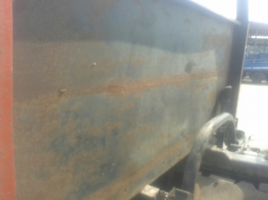 รถบรรทุก 6 ล้อ พื้นเรียบ  MITSUBISHI CANTER 115 แรงม้า  ปีจดทะเบียน 2547