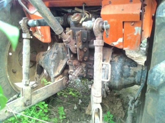 ขายรถไถ KUBOTA L1-20  2เพลา 20แรงม้า ราคา 75,000 รถอยู่ อ.แกลง จ.ระยอง สนใจสอบถามได้ ร้าน DC Tractor Rayong 0818618678,0899347475 มีหลายรถหลายรุ่นหลายขนาด หลายราคา บริการขนส่งทั่วไทย https://www.facebook.com/Tractors-Rayong-307154532717928/photos_stream?t