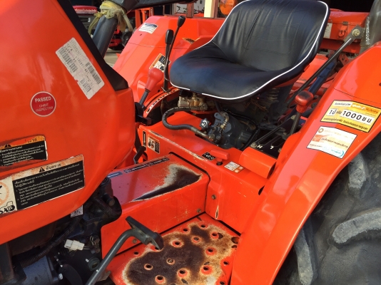 ขายรถไถคูโบต้า L3408แรง สวยๆพร้อมอุปกรณ์. สนใจโทรสอบถามได้