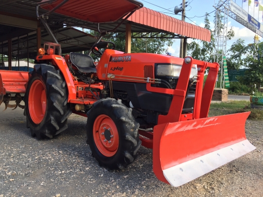 ขายรถไถคูโบต้า L3408แรง สวยๆพร้อมอุปกรณ์. สนใจโทรสอบถามได้