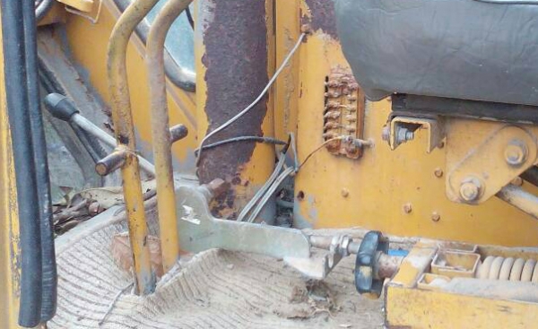 แบคโฮ KOBELCO SK03-N2 (เท่าPC60) เอกสารอินวอย **ขาย KOBELCO SK03 แบคโฮขนาดเทียบเท่าPC60 สภาพดี ราคาเบา เอกสารอินวอย HYD.EXCAVATOR KOBELCO SK03 (PC60) วางเครื่อง ISUZU 4BB1 ฝาขาว 4สูบ ปั้มเดิม เครื่องดี แน่น แห้ง แรงดีครับ ปั้มดี แรง