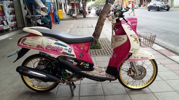 Fino ปี 55 เกย์แยก เครื่องเดิม แน่นๆ มีเล่ม เอกสารครบ โทร. 02-9165022,099-0812001