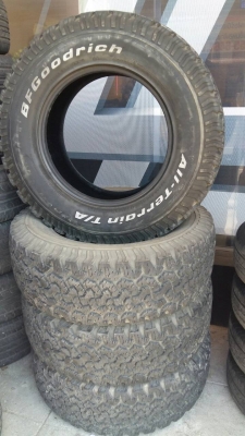ยาง BF 265/70R17 ปี12 ดอกสวย ไม่มีปะ