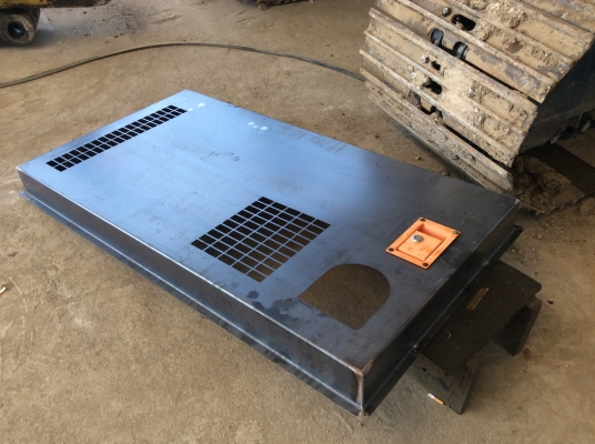 ขายฝาครอบเครื่องKOMATSU PC 120-6 ฝาใหม่