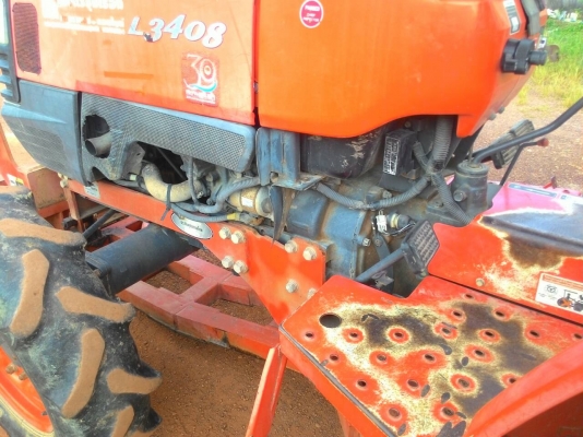 ขายรถไถ KUBOTA L3408 2เพลา พร้อมดันหน้า ผานพรวน  ราคา 200,000 รถอยู่ อ.แกลง จ.ระยอง สนใจสอบถามได้ ร้าน DC Tractor Rayong 0818618678,0899347475 มีหลายรถหลายรุ่นหลายขนาด หลายราคา บริการขนส่งทั่วไทย https://www.facebook.com/Tractors-Rayong-307154532717928/ph