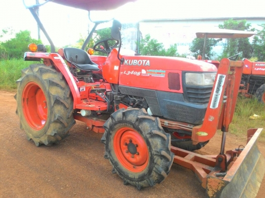 ขายรถไถ KUBOTA L3408 2เพลา พร้อมดันหน้า ผานพรวน  ราคา 200,000 รถอยู่ อ.แกลง จ.ระยอง สนใจสอบถามได้ ร้าน DC Tractor Rayong 0818618678,0899347475 มีหลายรถหลายรุ่นหลายขนาด หลายราคา บริการขนส่งทั่วไทย https://www.facebook.com/Tractors-Rayong-307154532717928/ph