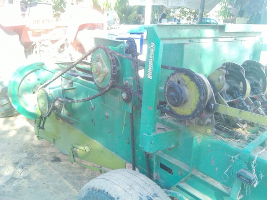 ขายเครื่องอัดฟาง นิวฮอนแลน ราคาเบาๆ