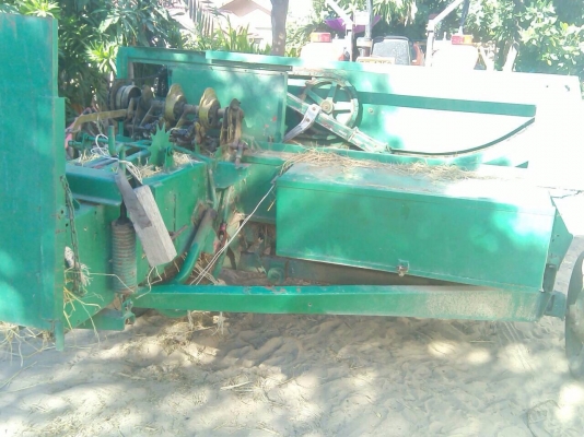 ขายเครื่องอัดฟาง นิวฮอนแลน ราคาเบาๆ