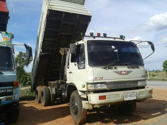 ขายดั้ม2เพลา FM3M พาวเวอร์ ทิฟฟี่ ภายในสวย แอร์เย็น สภาพพร้อมใช้งาน เอกสารพร้อมโอน ราคา950,000 สนใจโทร 090-8588220คุณนะ 093-3258446คุณบิว หรือเข้าดูสินค้าอื่นๆได้ที่ www.truck.in.th/498 หรือเพจFacebook ณรงค์ ซื้อขายรถมือสอง (เว็บไซต์ส่วนตัว) หรือFacebook