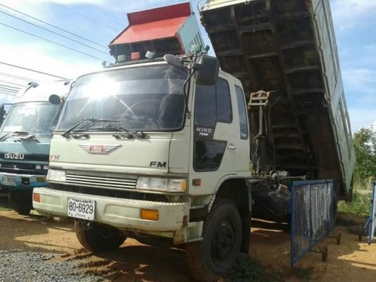 ขายดั้ม2เพลา FM3M พาวเวอร์ ทิฟฟี่ ภายในสวย แอร์เย็น สภาพพร้อมใช้งาน เอกสารพร้อมโอน ราคา950,000 สนใจโทร 090-8588220คุณนะ 093-3258446คุณบิว หรือเข้าดูสินค้าอื่นๆได้ที่ www.truck.in.th/498 หรือเพจFacebook ณรงค์ ซื้อขายรถมือสอง (เว็บไซต์ส่วนตัว) หรือFacebook