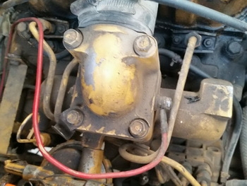 จัดวีดีโอมาให้ชมแล้วนะครับ รถตักล้อยาง KOMATSU WA20 แบบเอวอ่อน ขับเคลื่อน 4 ล้อ จัดวีดีโอมาให้ชมแล้วนะครับ รถตักล้อยาง KOMATSU WA20 แบบเอวอ่อน ขับเคลื่อน 4 ล้อ