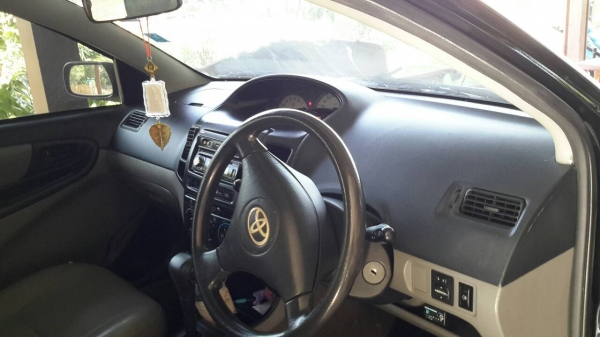 ขาย 160000 บาท วีออสปี 49เอกสารพร้อมโอน