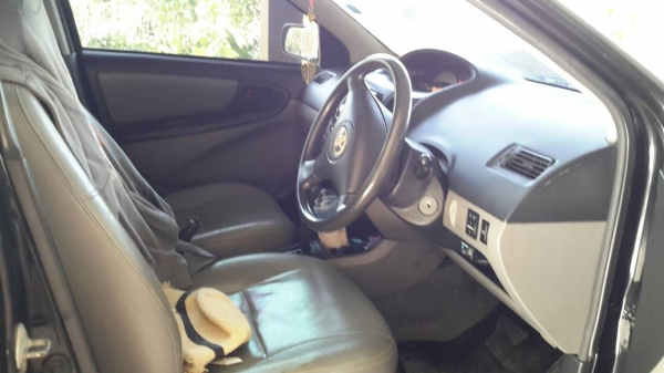 ขาย 160000 บาท วีออสปี 49เอกสารพร้อมโอน