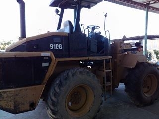 ขายรถตัก CAT 910 G