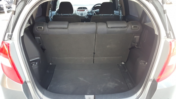 honda jazz ge 1.5v airbagคู่ abs รถปี 2012 honda jazz ge 1.5v airbagคู่ abs รถปี 2012