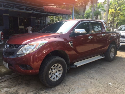 MAZDA BT50 เครื่อง 2.2 เกียร์ออโต้ครับ ปี 12 ตัวท๊อปสุดๆ ยางปี 14