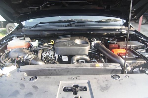 FORD 2.2 6 speed ปี 2013 ภานนอกเดิมสนิท ไม่เคยทำสี รถวิ่ง 80,000 ใช้งานปกติไม่มีปัญหา FORD 2.2 6 speed ปี 2013 ภานนอกเดิมสนิท ไม่เคยทำสี รถวิ่ง 80,000 ใช้งานปกติไม่มีปัญหา