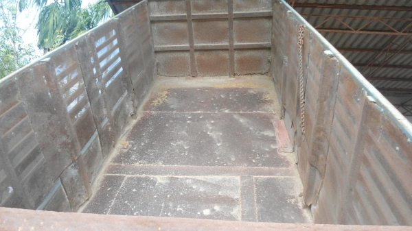 ฝากขายครับอีซูซุ 100 แรง  4 BC2  ดั้มเกษตร  คัชซีสวยๆครับดั้มปรกติ  เครื่องดี   ภาษีเต็ม  เอกสารขุดโอนครบ