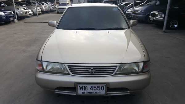 nissan sunny b14 ปี97 เครื่อง1600cc. เกียร์auto