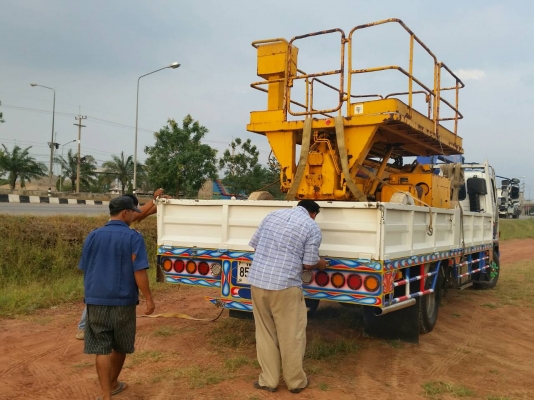 จัดไปใช้งานที่สูงจริงๆครับ รถกระเช้า แมนลิฟต์ ลูกค้าส่งรูปมาให้ดูครับ สะดวก สบายต่อการใช้ จัดไปใช้งานที่สูงจริงๆครับ รถกระเช้า แมนลิฟต์ ลูกค้าส่งรูปมาให้ดูครับ สะดวก สบายต่อการใช้