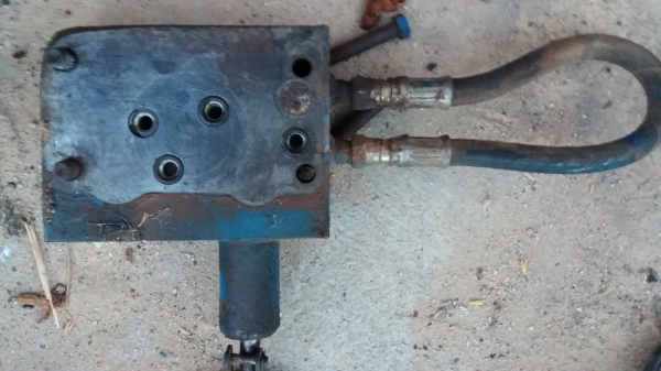 ขายชุดดันหน้ารถไถฟอร์ด ขายชุดดันหน้ารถไถฟอร์ด