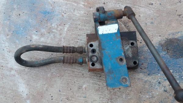 ชุดดันหน้าฟอร์ดอุปกรณ์ครบมีดาม