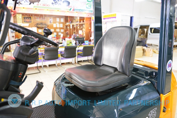 ขายรถโฟล์คลิฟท์มือสอง TOYOTA รุ่น7FD15-14165 ราคา xxx,xxx บาท นำเข้าจากประเทศญี่ปุ่น 100\% ไม่เคยใช้งานในไทย