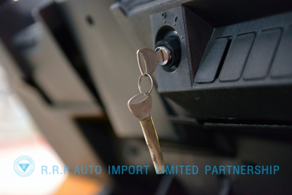 ขายรถโฟล์คลิฟท์มือสอง TOYOTA รุ่น7FD15-14165 ราคา xxx,xxx บาท นำเข้าจากประเทศญี่ปุ่น 100\% ไม่เคยใช้งานในไทย