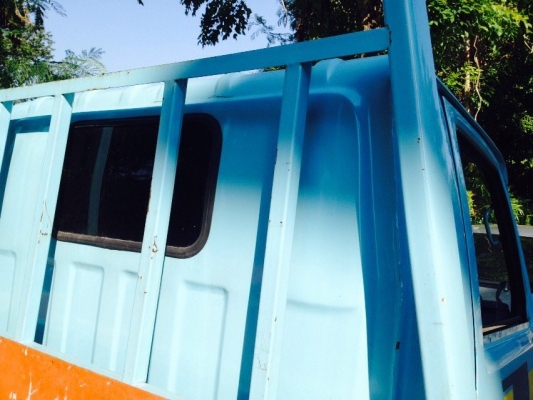 ขายอีซูซุปี 95 บรรทุก 4 ล้อกลาง ราคา 128,000 บาท ทะเบียนพร้อมโอน ภาษีปี 58 ติดต่อคุณเอ๋ 092-6356419