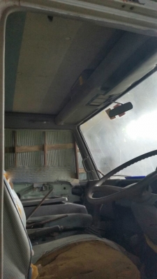 รถฮีโน่ 6 ล้อดั้ม FB2W  120 แรงม้า. ปี 38    สนใจติดต่อ  081 - 6079515