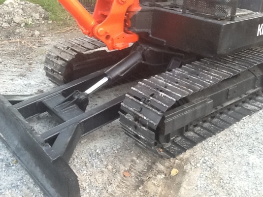 Kubota kh90 หรือประมาณpc35 สภาพดีเครื่องสี่สูบแรง ตัวเดินแข็งแรงทนทาน