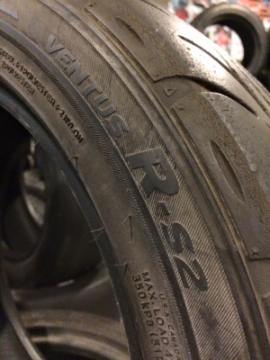 (ยางมือ2)กึงซอฟหนึบๆ‬ hankook R-s2 ไซส์195/50/15 ปี12(ชุด4เส้น) ขาย 6,900.฿ (‪#&lrm;ยางใหม่‬ ชุดละ12,500.฿ *มีของพร้อมเปลี่ยน)