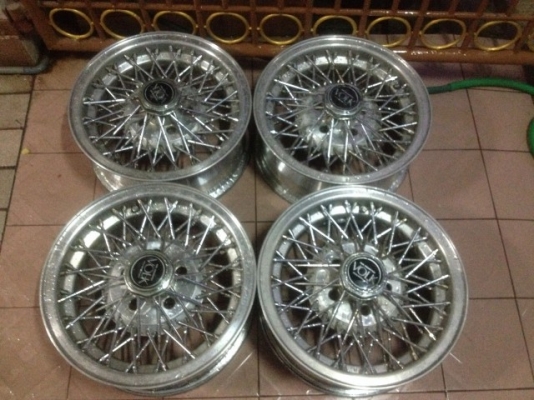 ล้อเเท้ RAYS VOLK ขอบ15กว้าง6นิ้ว5รู114 เก่าญี่ปุ่นสภาพตามรูปครับ