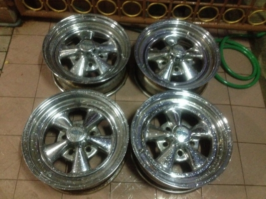 ล้อเเท้ CRAGAR SS ขอบ15กว้าง6นิ้ว5รู114 เก่าญี่ปุ่นเเท้สภาพตามรูปครับ