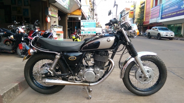ขายคับ YAMAHA SR400 ปี96 เดิมๆสีสวย ท่อเมกะโฟน อินวอยส์ สรรพสามิตร ราคา 69500 บาท ส่งได้ทั่วไทยคับ สนใจติดต่อ 081-0578282 คับ ส่งได้ทั่วไทยคับ สนใจติดต่อ 081-0578282 FACEBOOK ชาญณรงค์ ป๊อป ชัยอมฤต ไอดีไลน์ POPBIGBIKESAKON คับ สนใจรถสวย ถูก ดี ต้อง POP BIG
