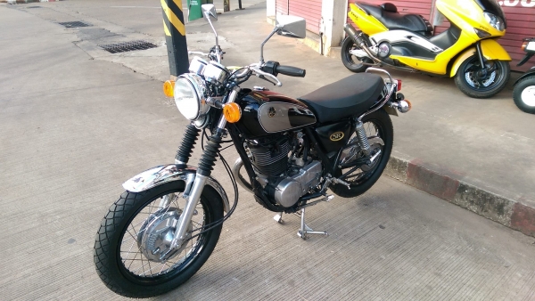 ขายคับ YAMAHA SR400 ปี96 เดิมๆสีสวย ท่อเมกะโฟน อินวอยส์ สรรพสามิตร ราคา 69500 บาท ส่งได้ทั่วไทยคับ สนใจติดต่อ 081-0578282 คับ ส่งได้ทั่วไทยคับ สนใจติดต่อ 081-0578282 FACEBOOK ชาญณรงค์ ป๊อป ชัยอมฤต ไอดีไลน์ POPBIGBIKESAKON คับ สนใจรถสวย ถูก ดี ต้อง POP BIG