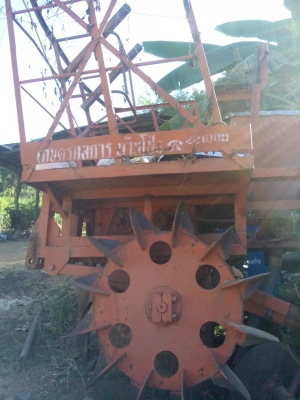 เครื่องปลูกอ้อย ใส่รถไถใหญ่